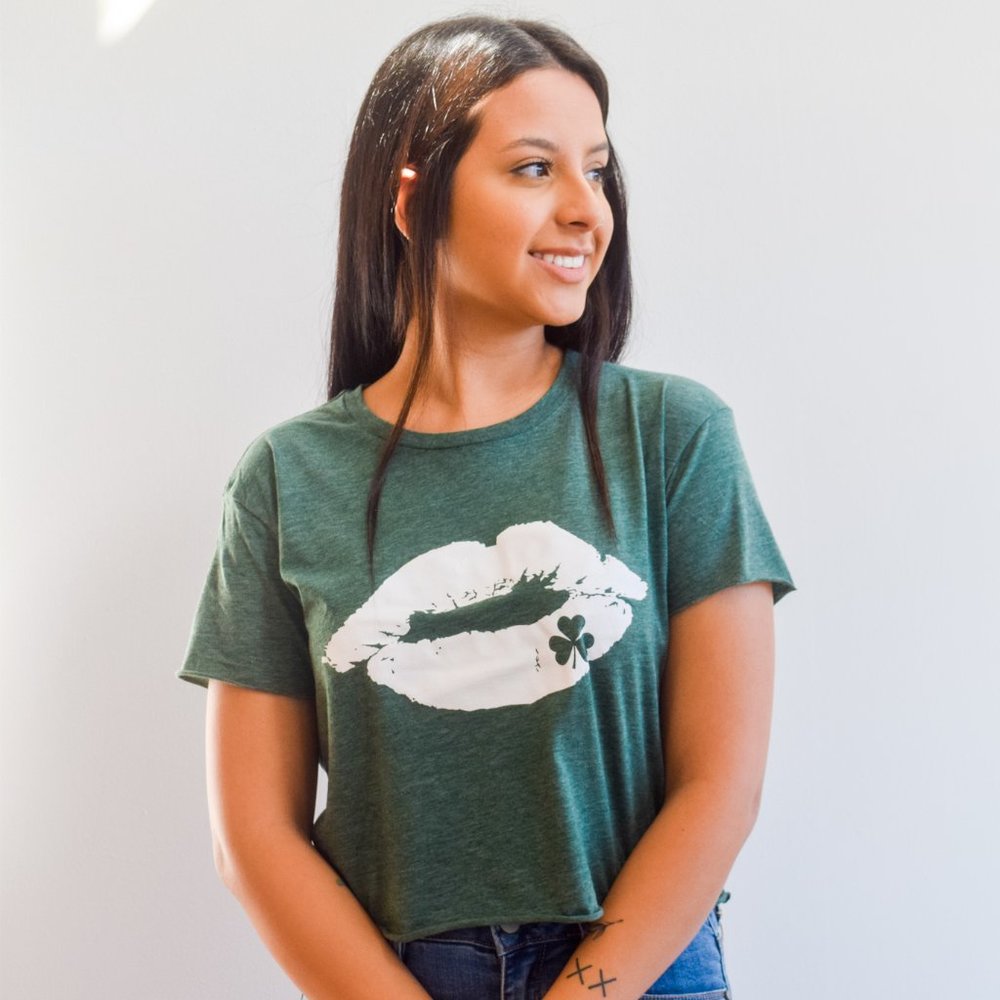 smooches cropped tee - green